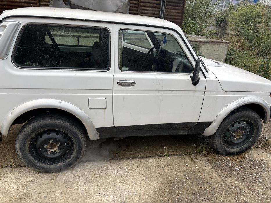 Lada niva 2005 1.7