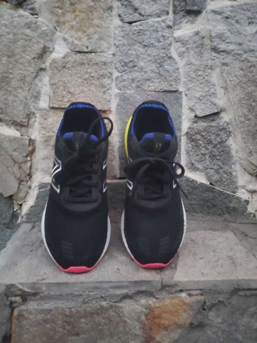 New Balance маратонки – почти нови!