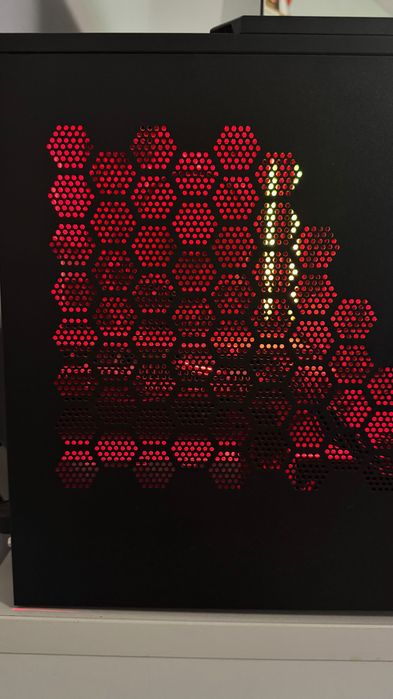 ACER Nitro N50-610, Intel i5-10400F, RAM 32GB, NVIDIA RTX 2060 SUPER