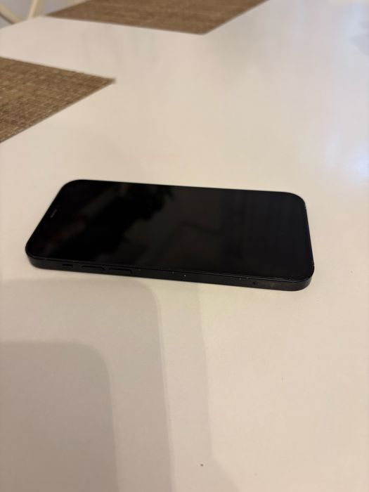 Vand iPhone 12, 128 GB