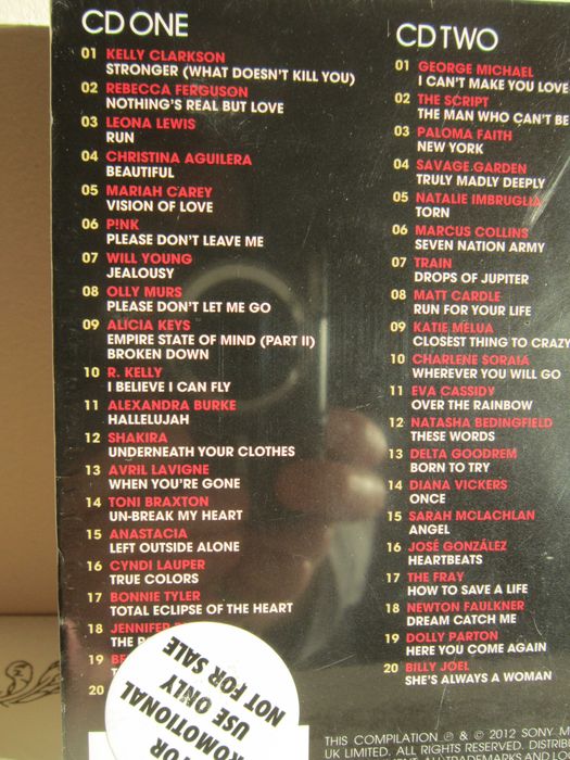 cadou rar cdx3 Voices The Greatest Voices Of All Time UK 2012 (noi)