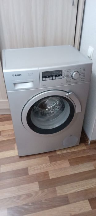 Продам стиральную машину Bosch