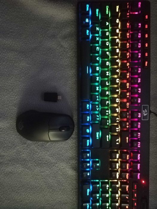 Pc light gaming / office / videochat Intel I7 video nvidia GTX SSD HDD