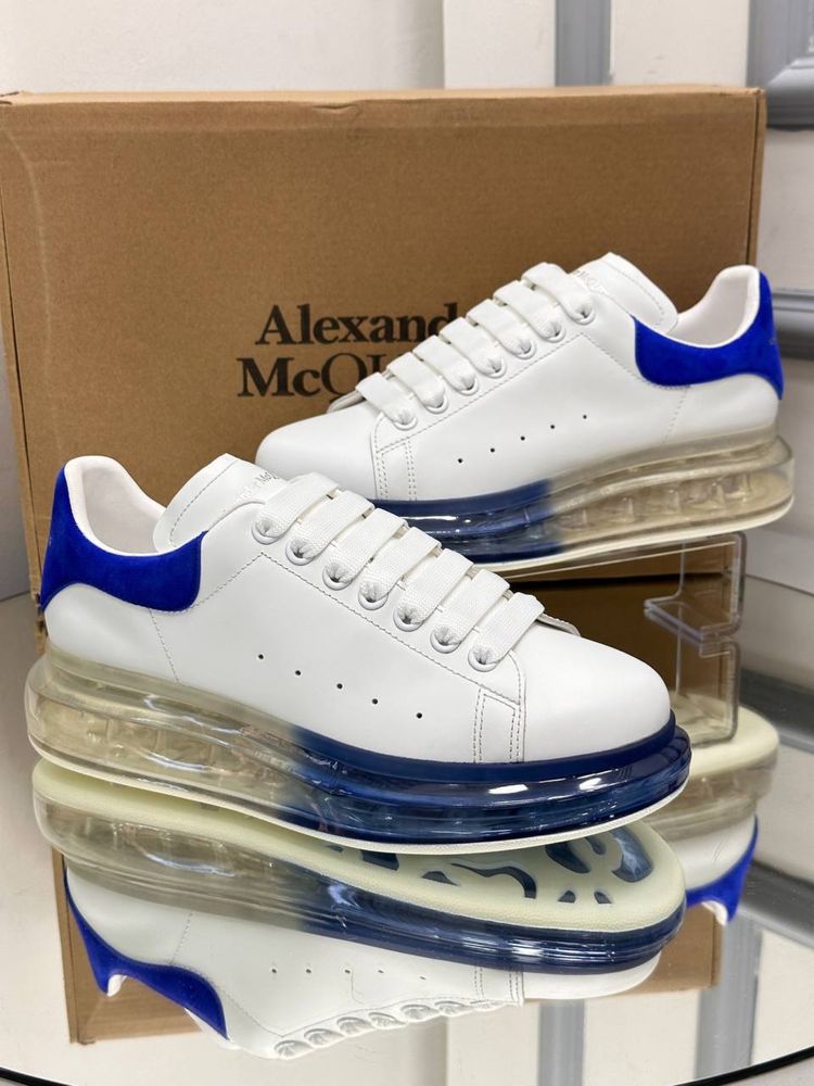 Adidasi Alexander McQueen model nou