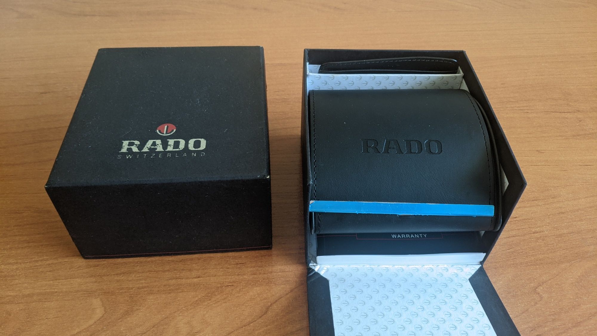 Часы швейцарские Rado.