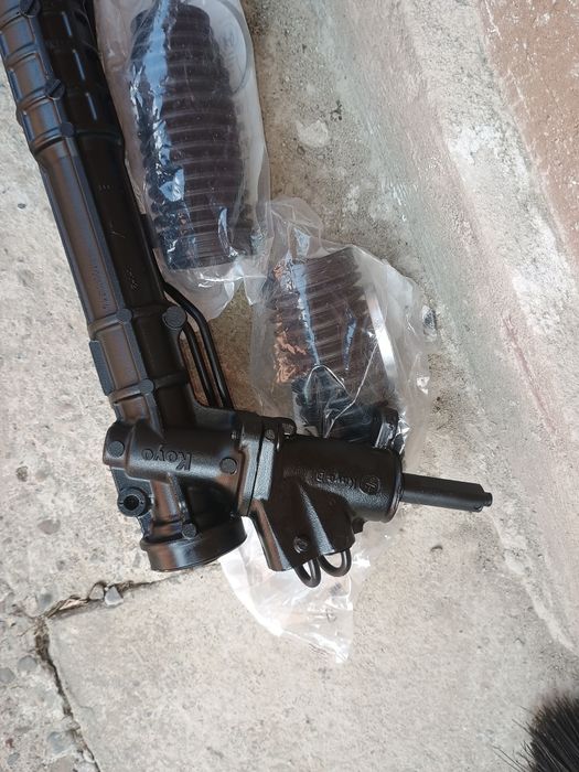 Vind Caseta de direcție noua Laguna 3