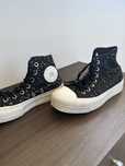 Дамски обувки кецове Converse