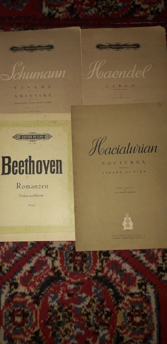 Partituri vioara vechi.