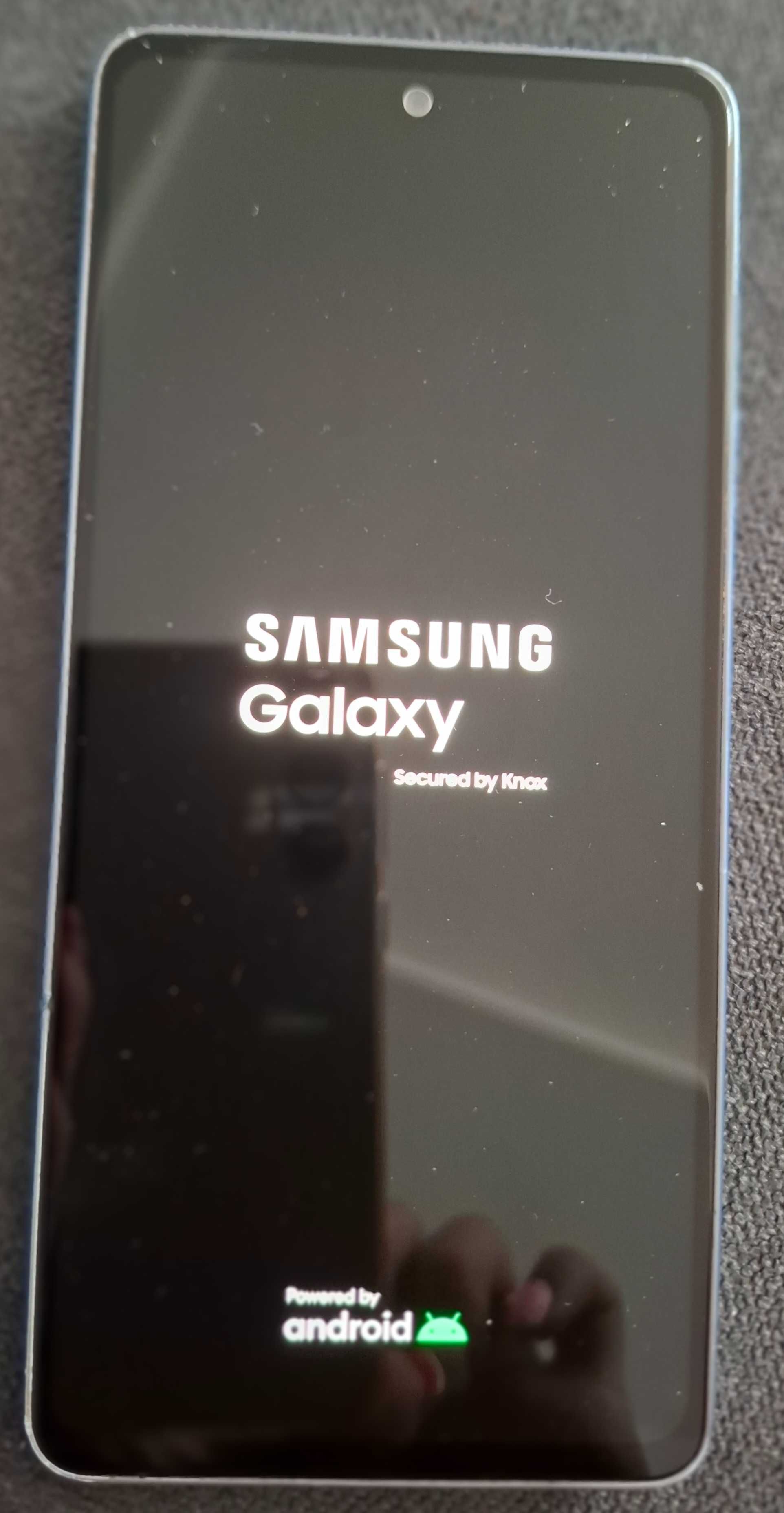Продавам телефон Samsung A 53