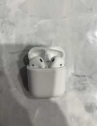 Продам наушники airpods2