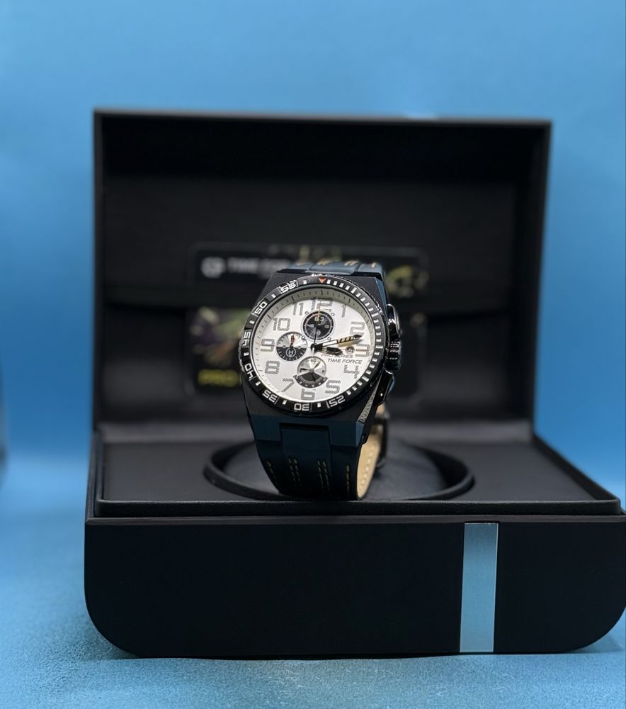 Мъжки часовник Time Force TF3121M