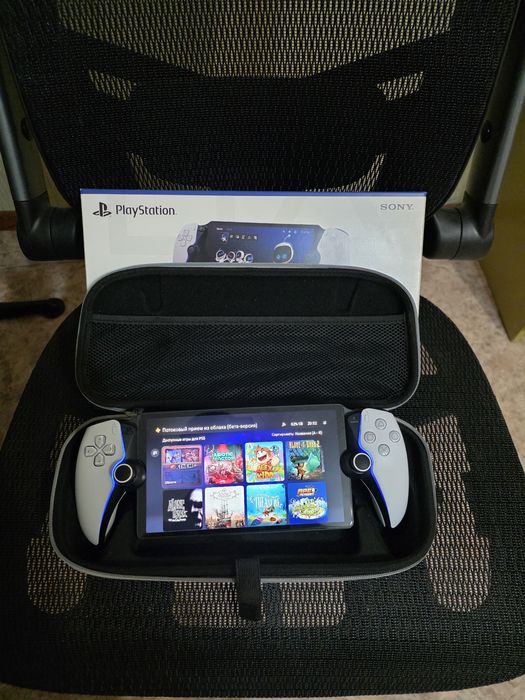 Playstation Portal белый