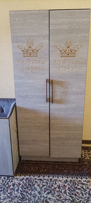 Yangi detiski kravat