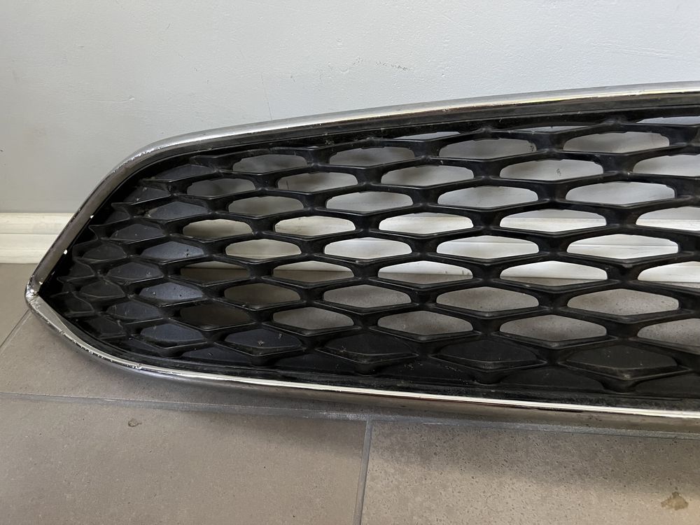 Grila radiator crom Ford Focus 3 Facelift an 2015-2018