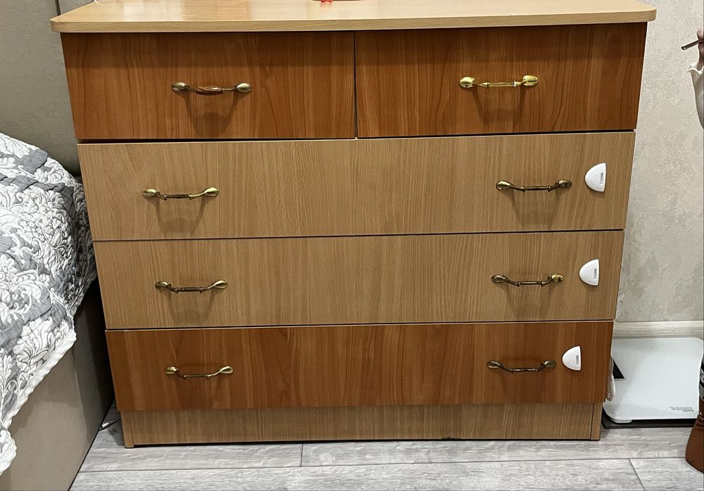 Продам комод в хорошем состоянии