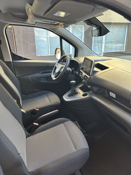 Продавам Opel Combo 1.5CDTI E cargo (Life Pack)