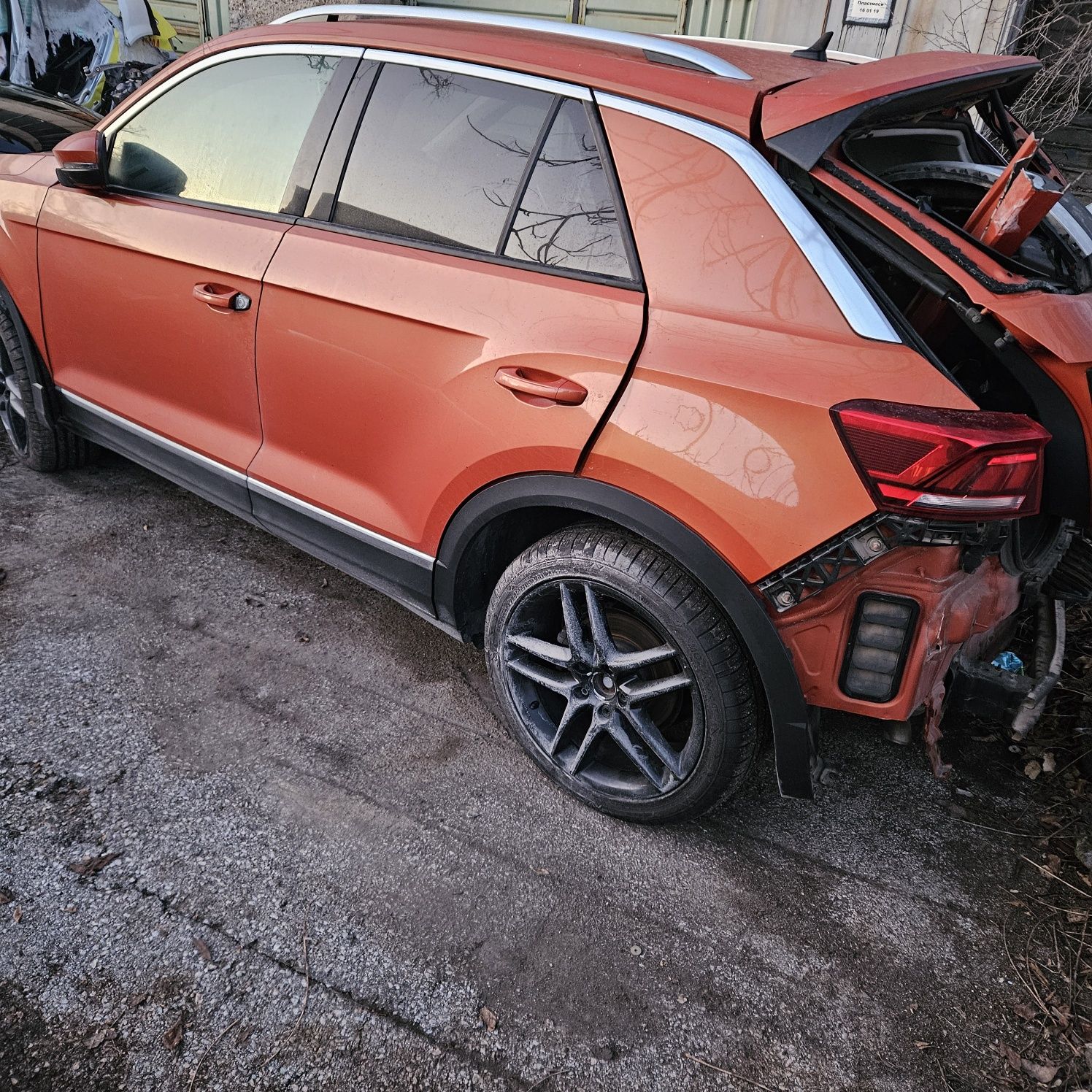 Vw T-roc 2.0tsi на части