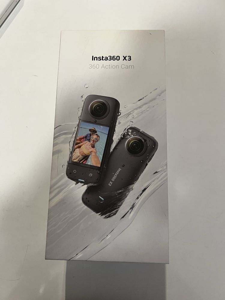 Камера Insta360 x3