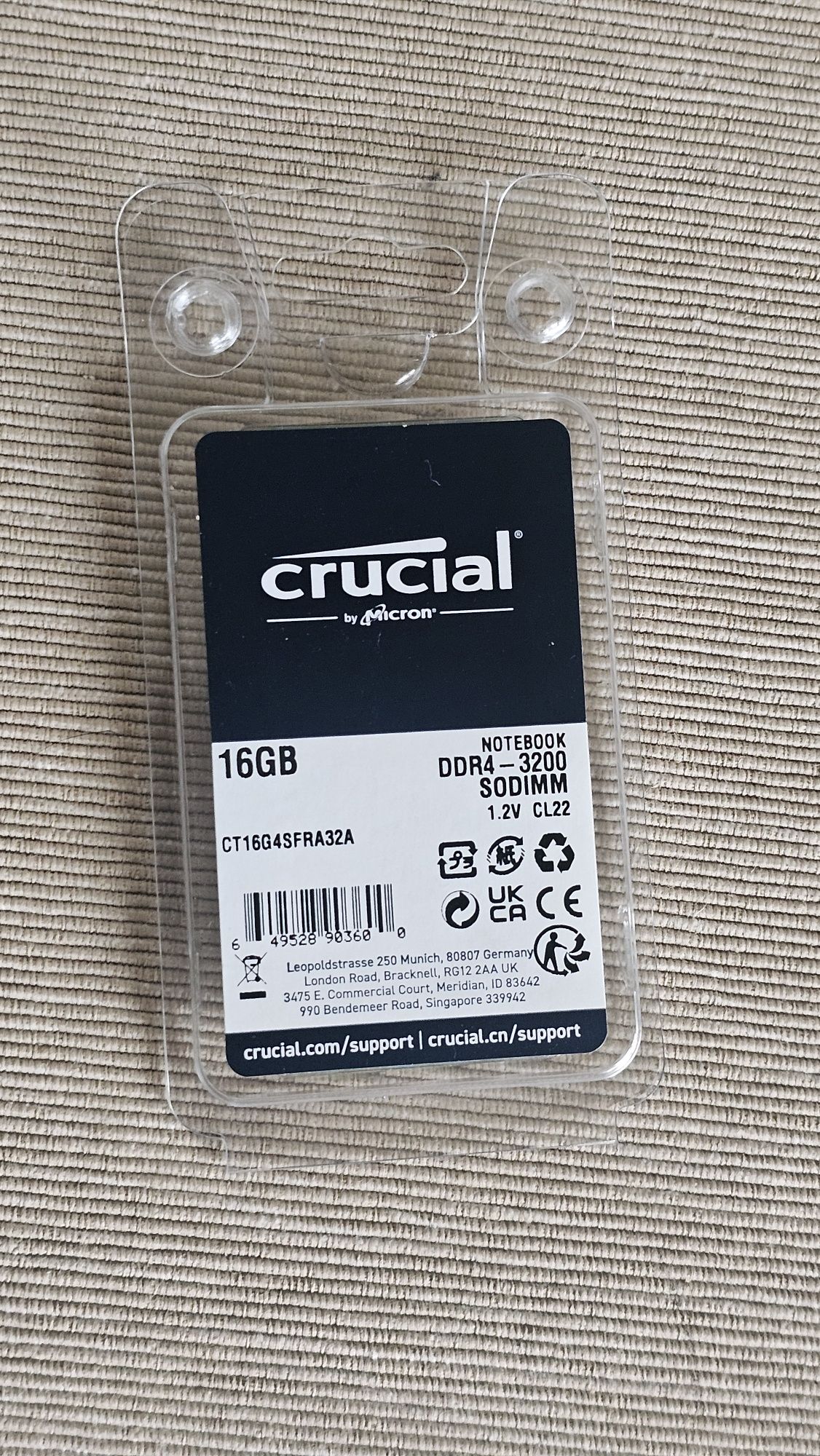 Рам памет Crucial 16GB