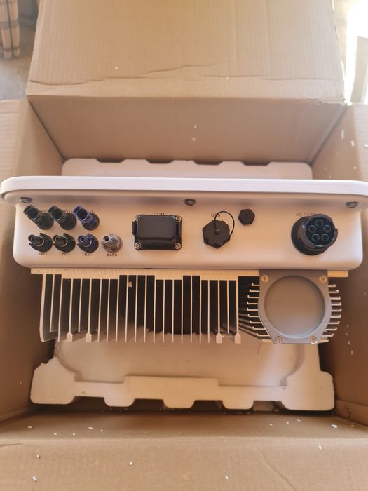 Invertor growatt 9kw hibrid