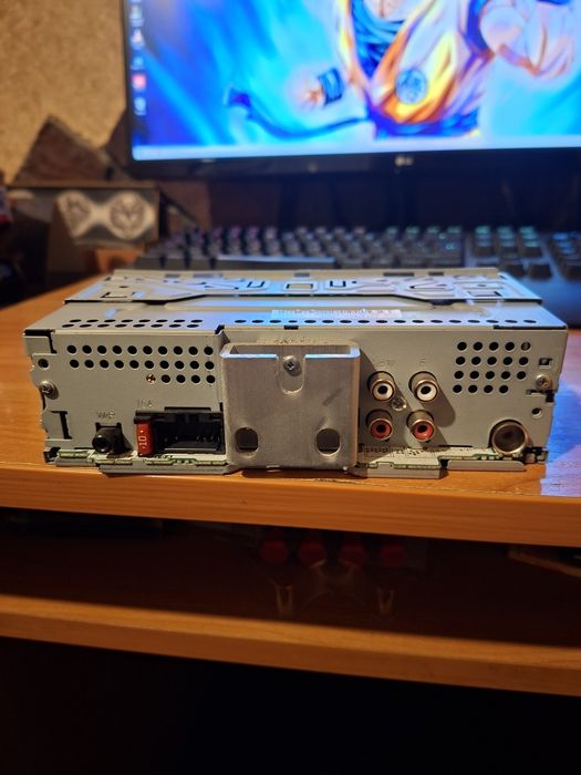 Pioneer MVH-190UI Сд пайнер