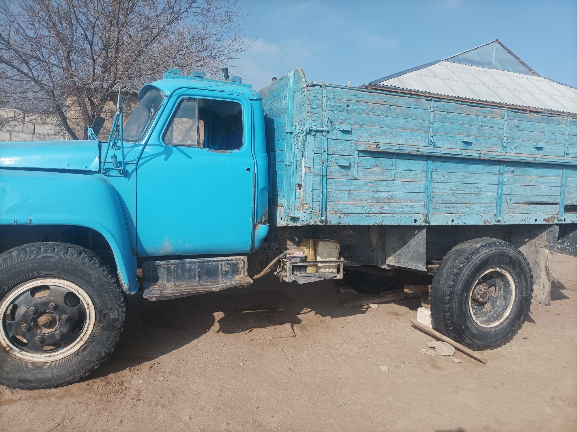 ГАЗ 53 срочна сотіладі