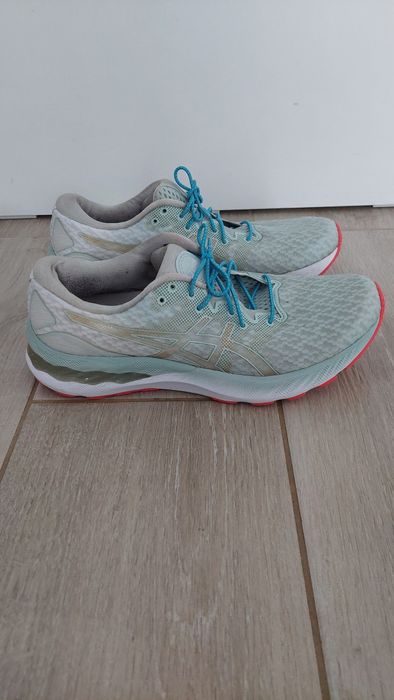 Pantofi alergare Asics 42,5