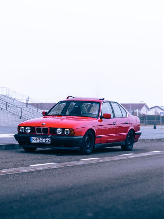 BMW Seria 5 E34 520i