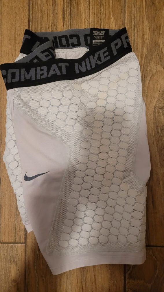 Pantaloni Pro Combat Nike lupte