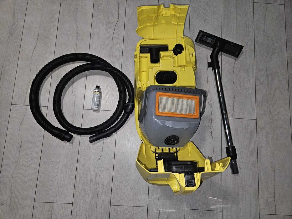 Aspirator Karcher DS 6
