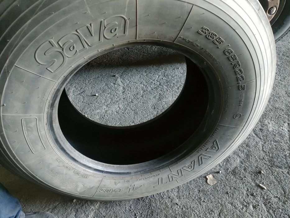 Продам шины на автомобиль