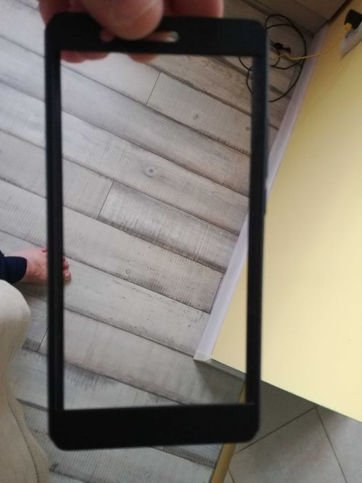 Продавам 360 градусов кейс за Huawei P9 Litle