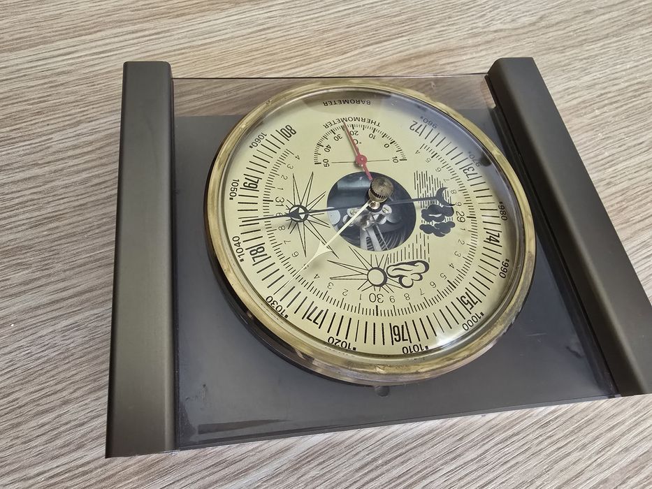 Barometru-Termometru