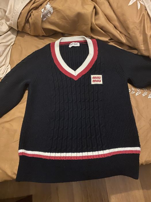 Pulovere miu miu ,megru,marimea L