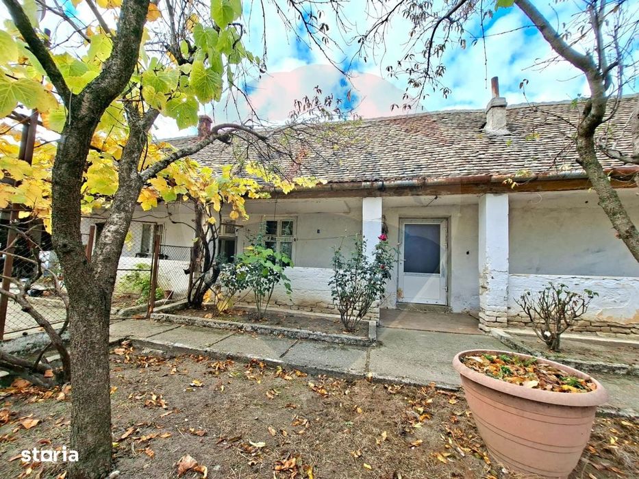 Casa veche cu teren 929 mp- oportunitate in Vladimirescu- comision 0%