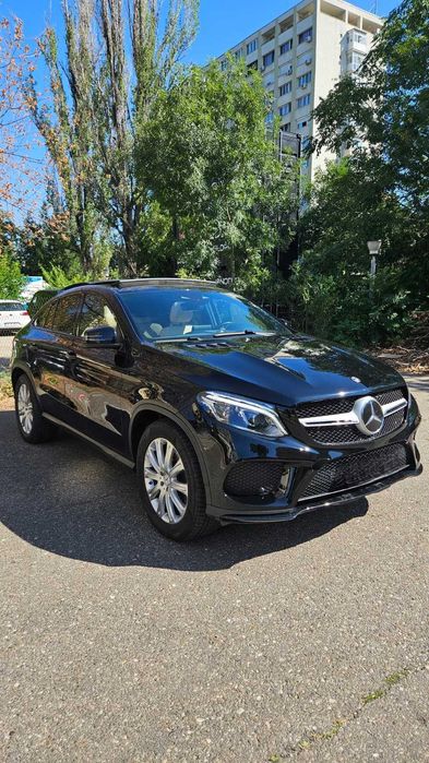 Inchiriere microbuz 8+1 - Mercedes GLE / E Klass VIP - DOAR CU SOFER!