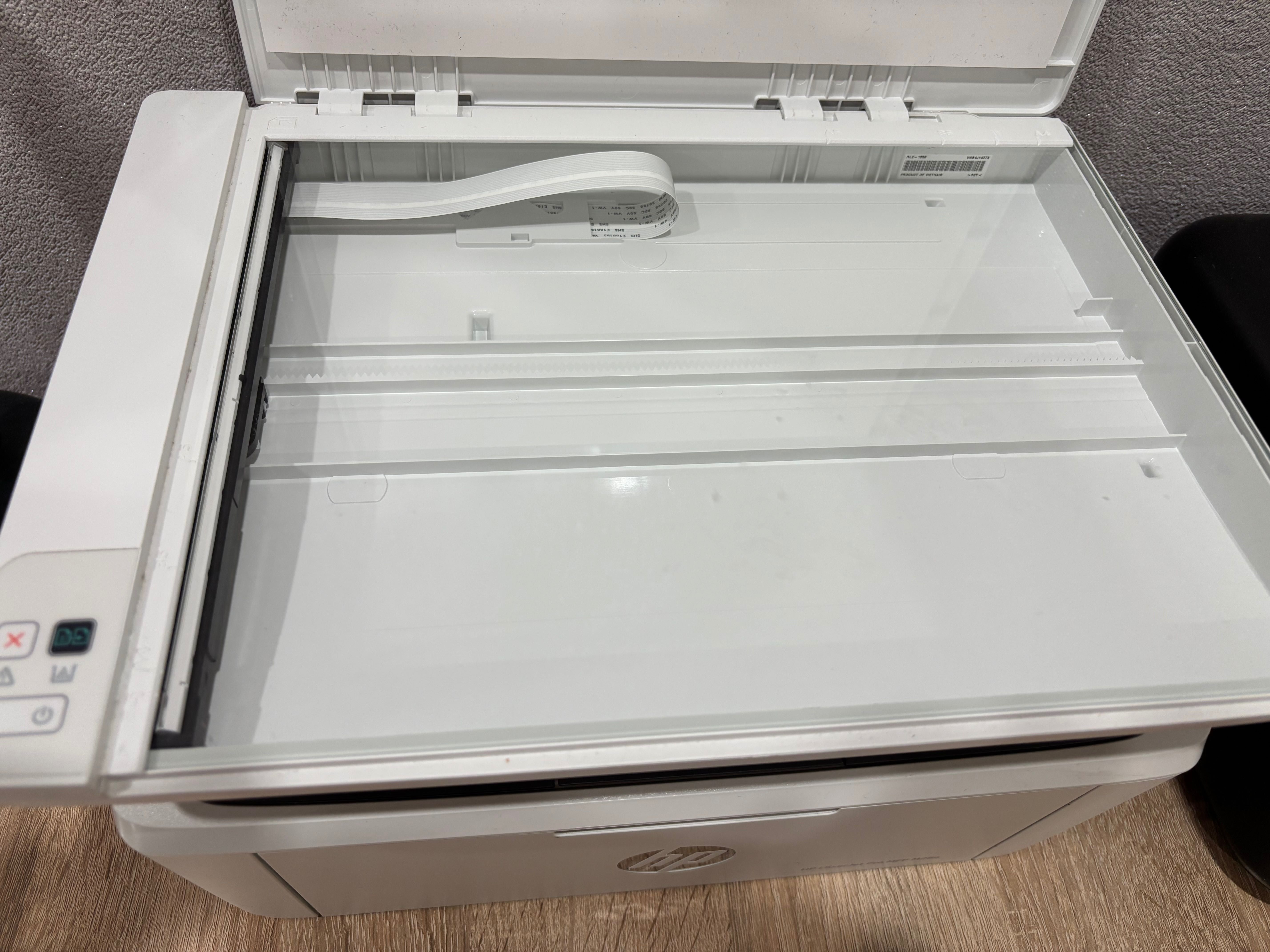 Принтер HP Laser Pro MFP M 028 a