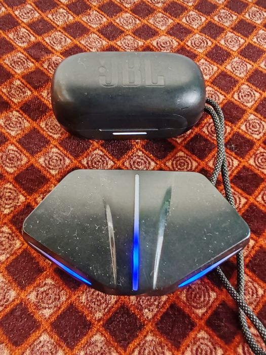 Căști cu bluetooth, blutut , doua perechi jbl