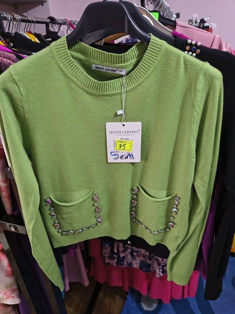 Bluze noi damă S-M