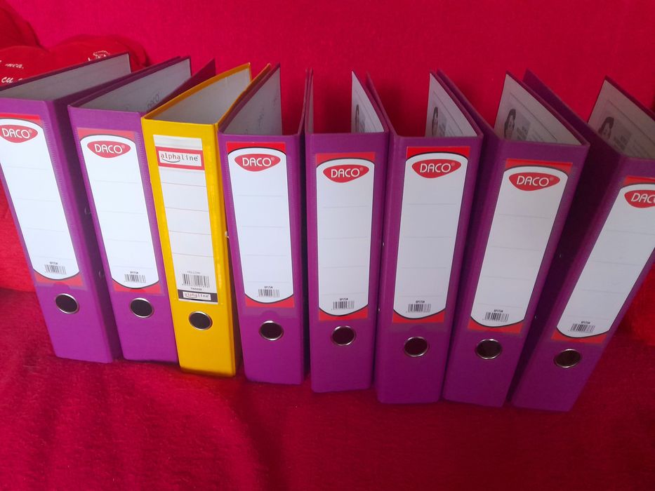 Bibliorafturi plastifiate,pt.300 ,coli A4.