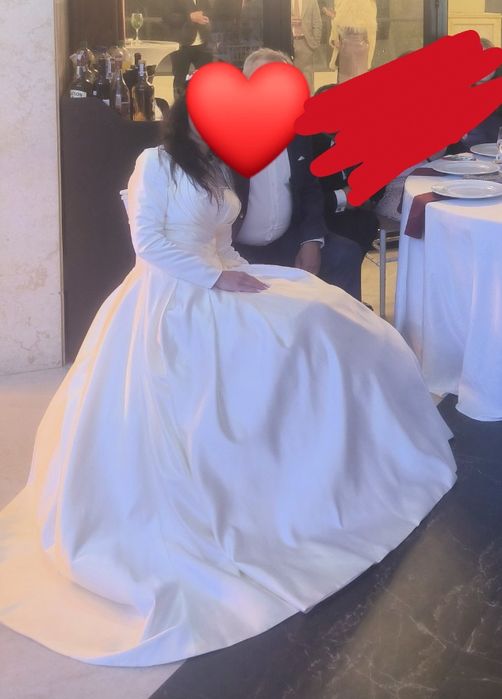 Rochie mireasa (culoarea șampanie)