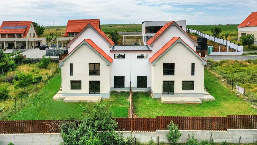 Casa in SALICEA (central) - 332 mp suprafata construita - 518 mp teren