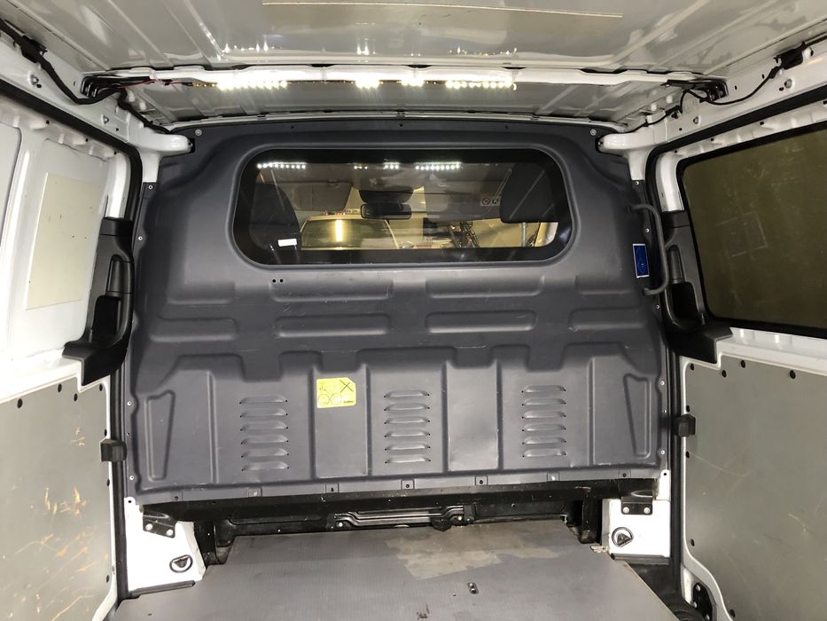 De vanzare perete despartitor Vito W447