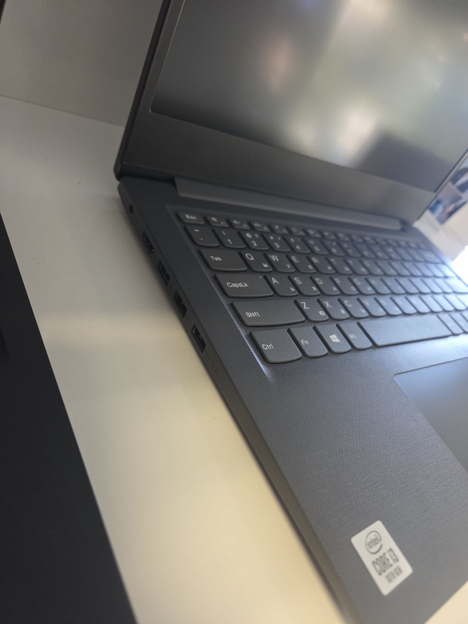 Lenovo i3 8 гб 14"