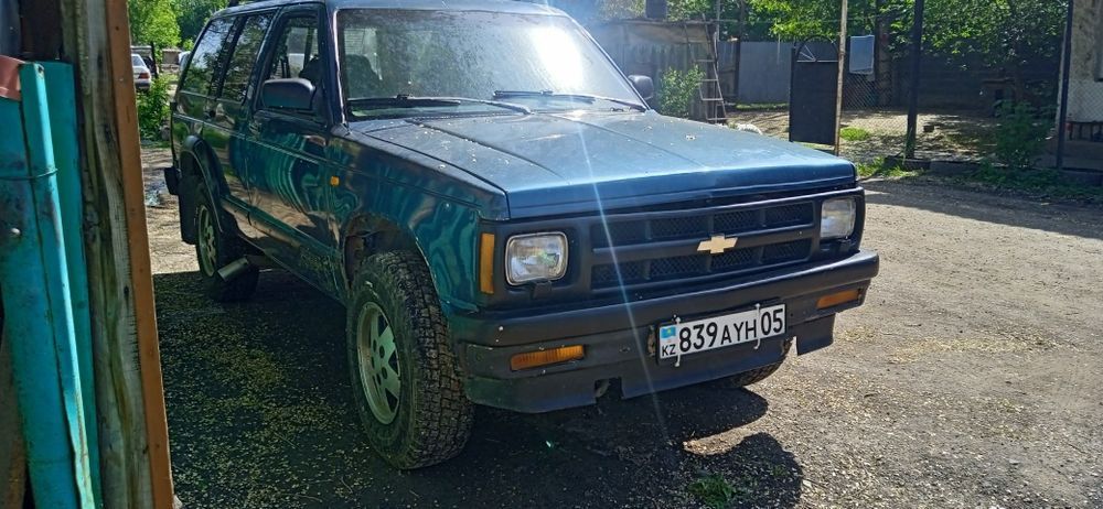Продам Chevrolet Blazer.