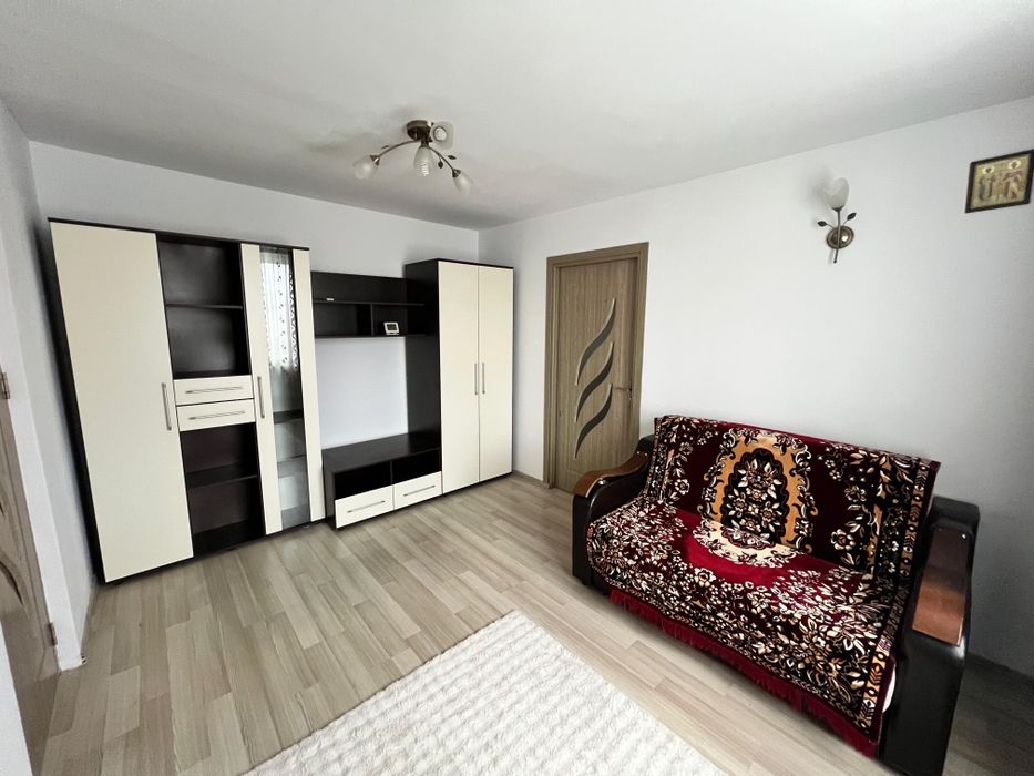 Închiriez apartament 2 camere