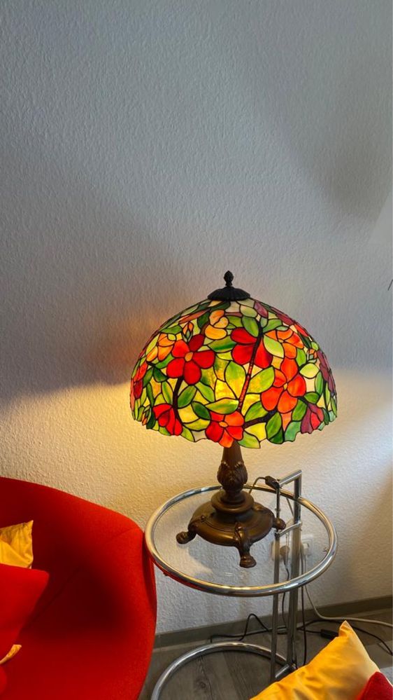 Veioza Tiffany lampa