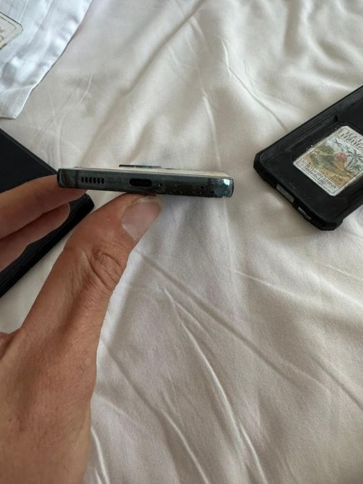 Schimb S22 green 128gb cu iphone, astept offerte,.