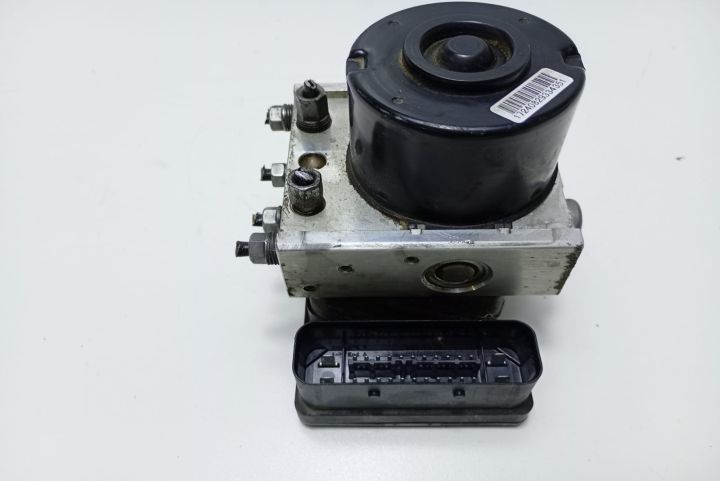 Pompa ABS 3M512M110JA Ford Focus a 2-a generatie