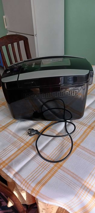 Хлебопекарна Gorenje с 2 бъркалки